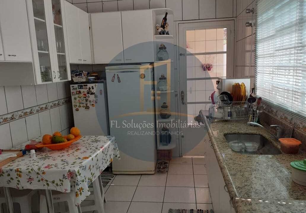 2a500c7f-d9b0-41b3-bc3d-64394921d46a