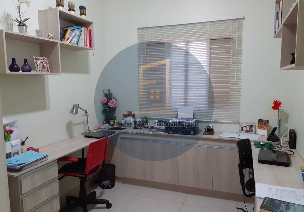 2c82dc04-65a0-4b02-92fb-5c30a345b813