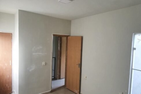 8dd3646f-426c-43b7-86d4-35a327f53698