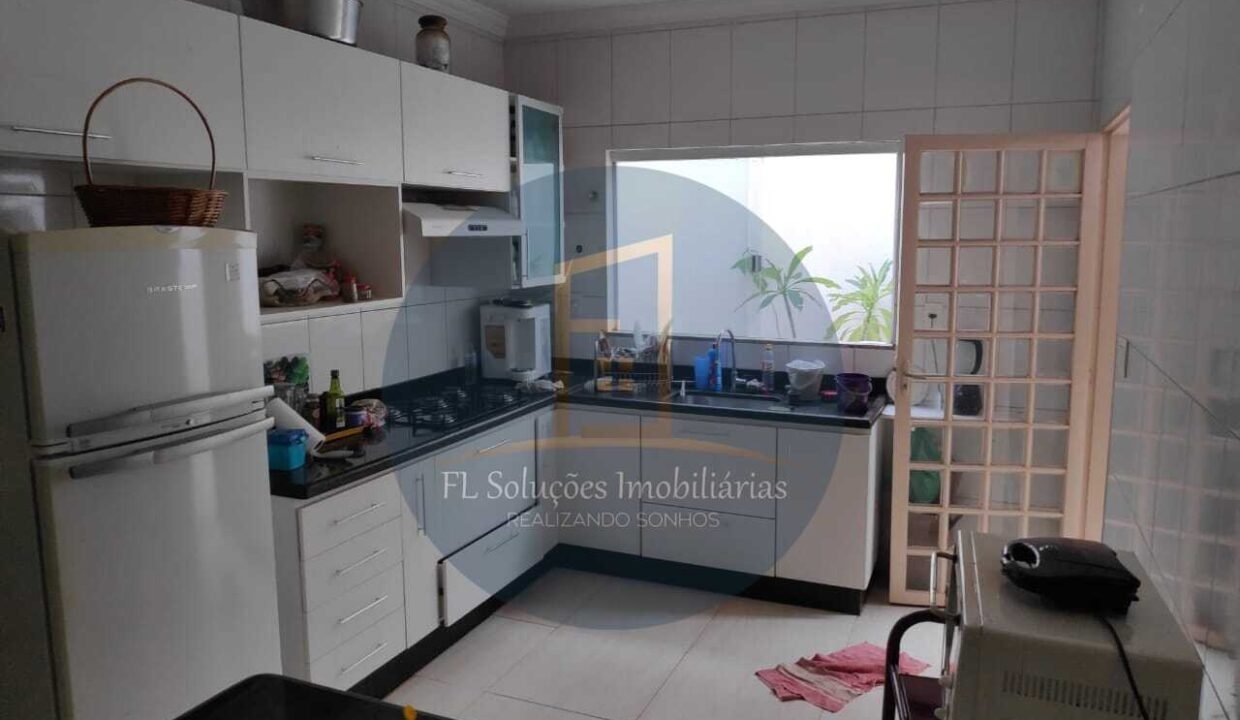 1b3c523b-331d-4642-9d23-7c1300817bff