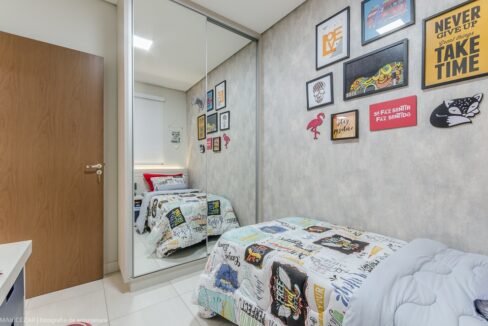 36167bcf-439a-4671-a1e0-ec9e417fc0e2