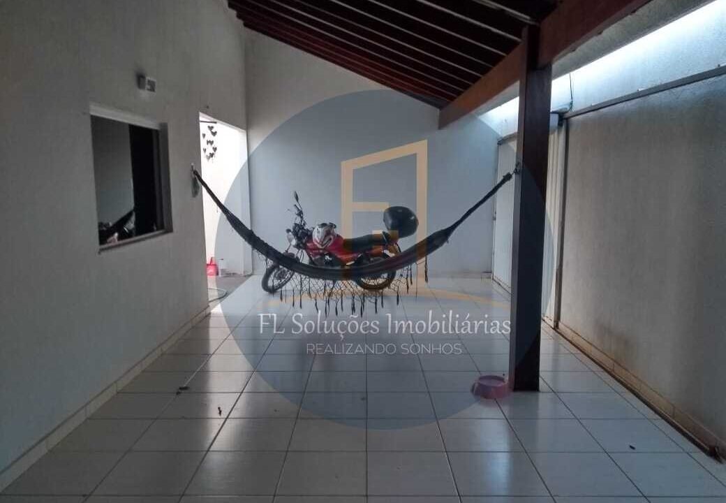 bb5cb0cd-b705-4d40-995d-8841c1f89752