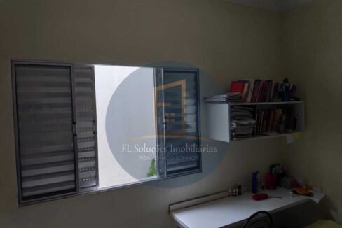 db675818-d392-4fa7-845d-913e018d71b6