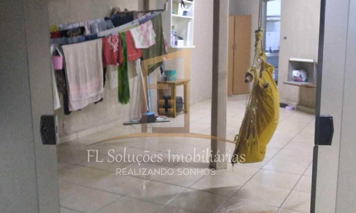 205fa156-c112-412f-a032-027be1910413