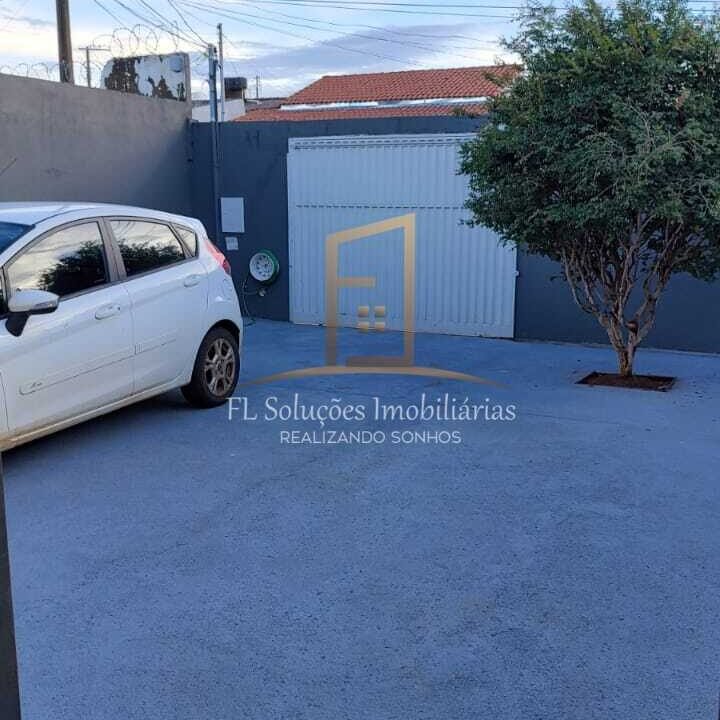 027ea27b-608e-4e03-9e58-df9563b9f0fd