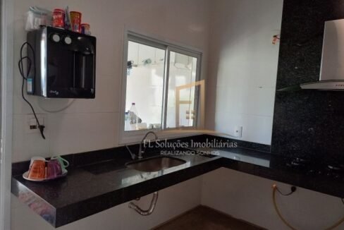 2f3ff748-30c4-4e66-8b49-5be2716ed0ce