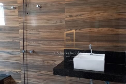 68529303-b909-4707-8db2-84cdb7cf096d