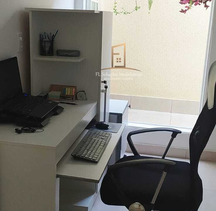 879c11ed-a661-41e5-9b4c-bb203973a041