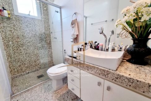 cd3a000e-0eab-4333-ace1-8ac87f301f59