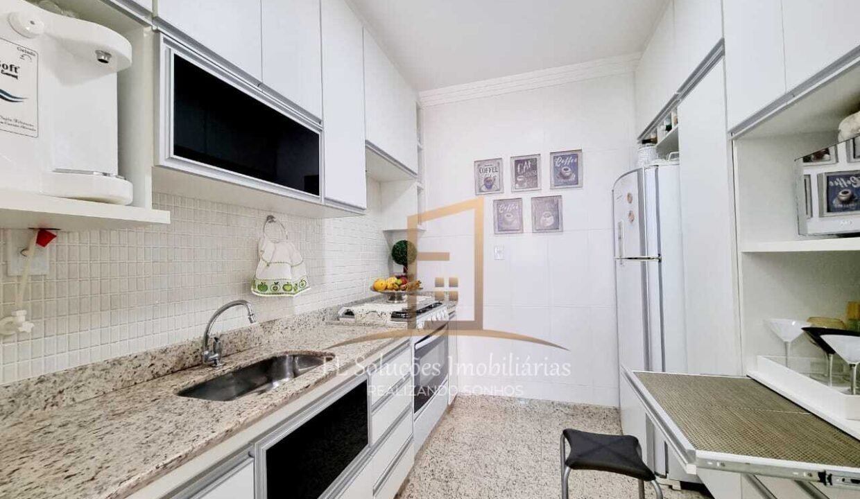 ea72ee19-27bc-4f1a-9ab7-1f561175dd03