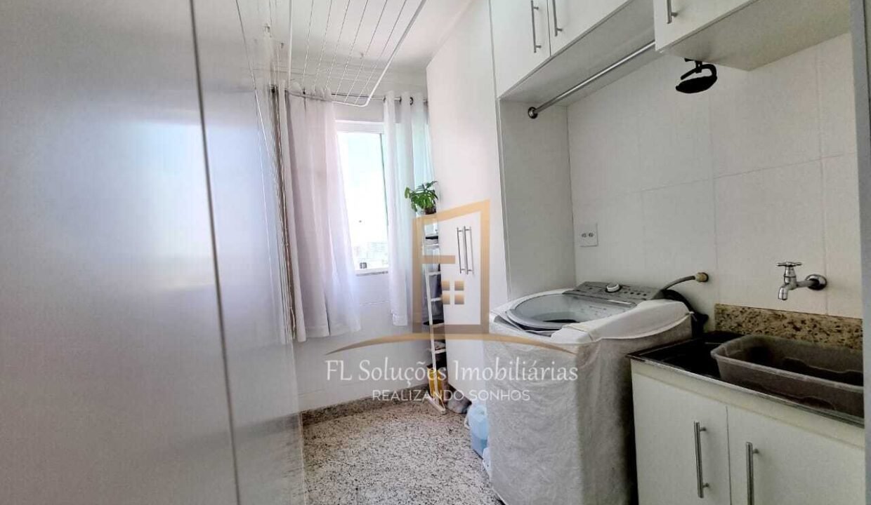 f5058ed8-07e1-48fe-860a-45eedf254330