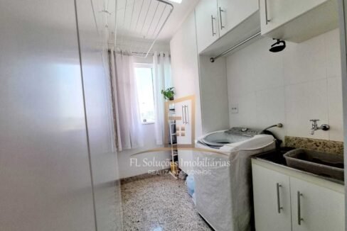 f5058ed8-07e1-48fe-860a-45eedf254330