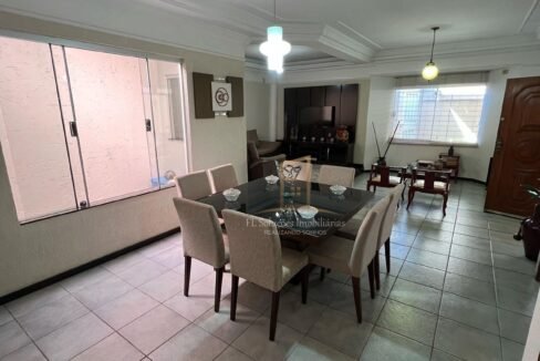 2ba8372a-2aeb-4167-aace-043f413480cc