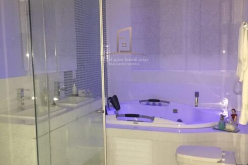 58977867-8b3d-453f-ba77-ff527fb171ce