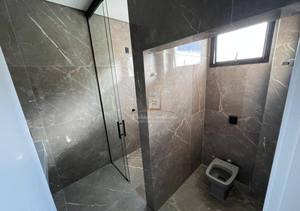 8f9e750f-2db0-4a73-8fc3-22ac6a5af950