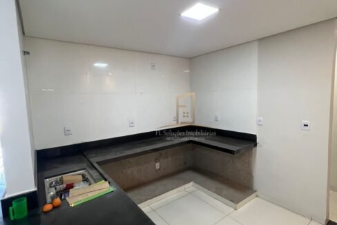 b6d07e6f-1826-48da-8aa9-5b77e63cba6e