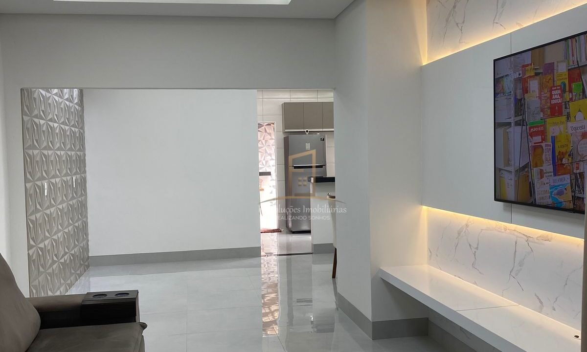 d502e0c2-2738-46b3-a6c0-136da1628e99