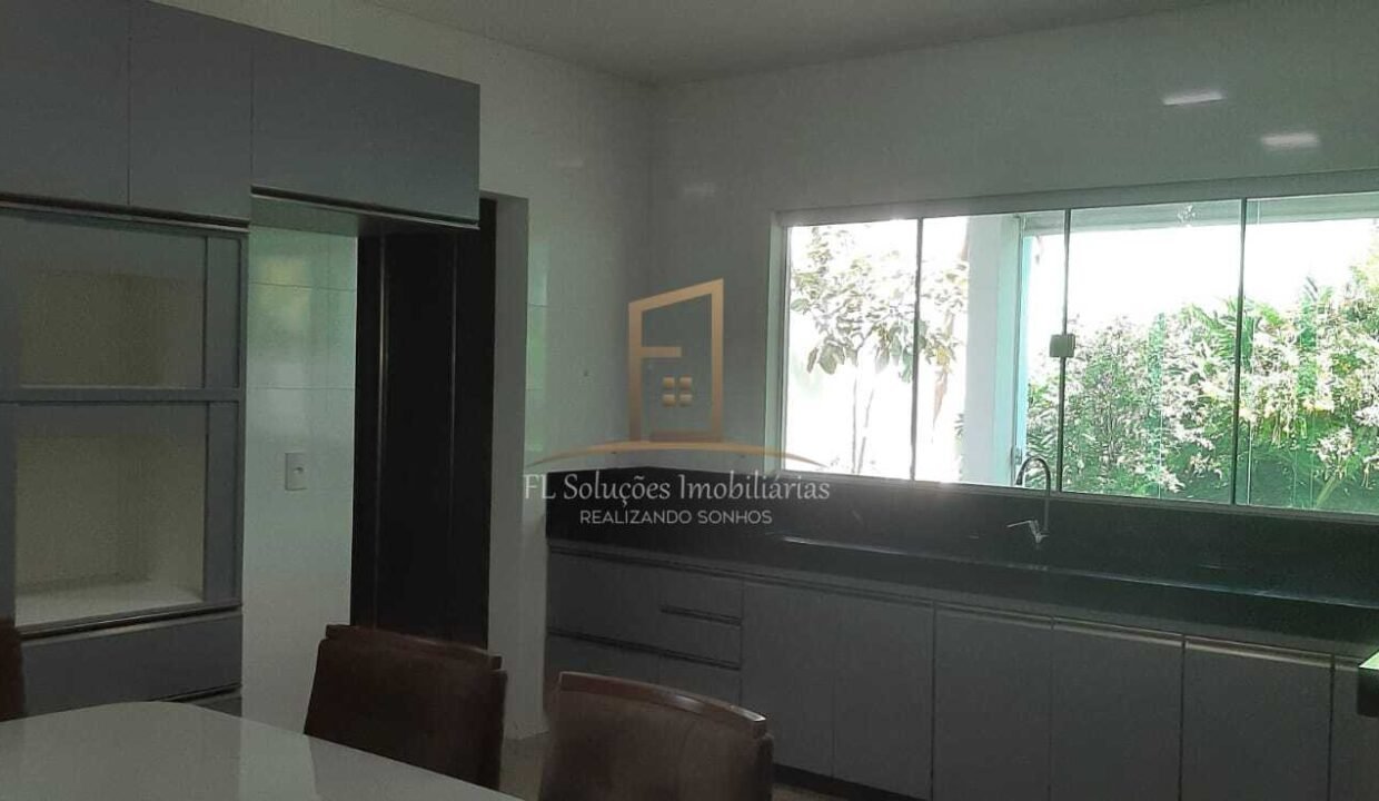 f36fd258-a070-4fe0-b231-6fd6f68403cb