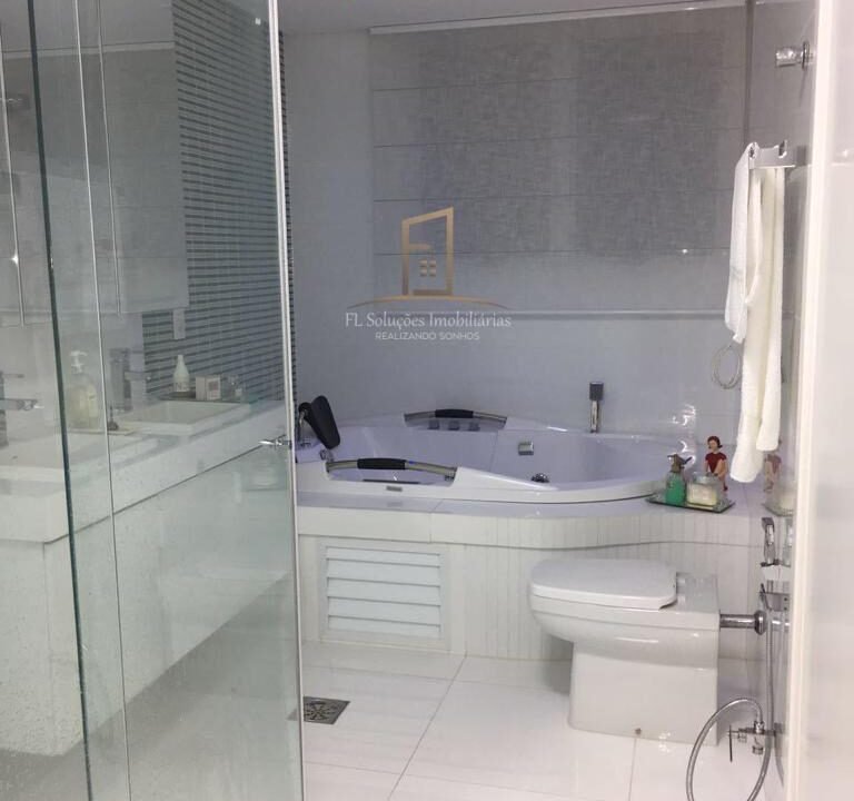 fe49fc28-0614-4308-9bed-5d3763e0f11b