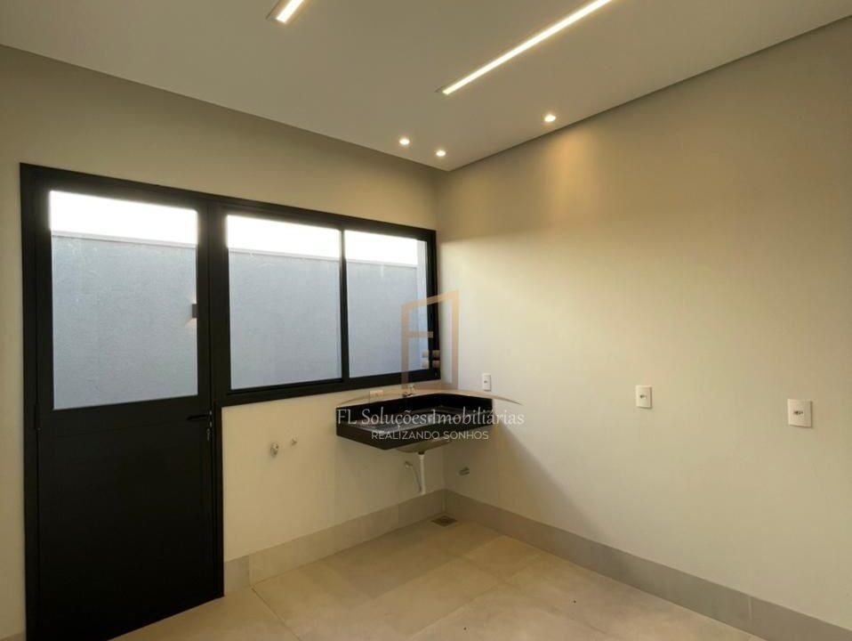 0f1667fc-01a2-470d-b8a6-d109f87f75ce