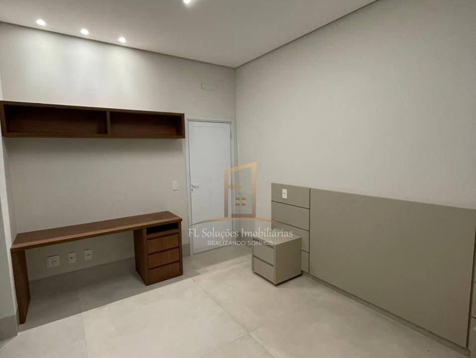 73137f08-6b64-440f-8755-8a0797d21de9