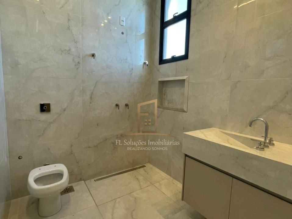 b3123f46-a60c-4610-a4f9-7abf87b2ee62