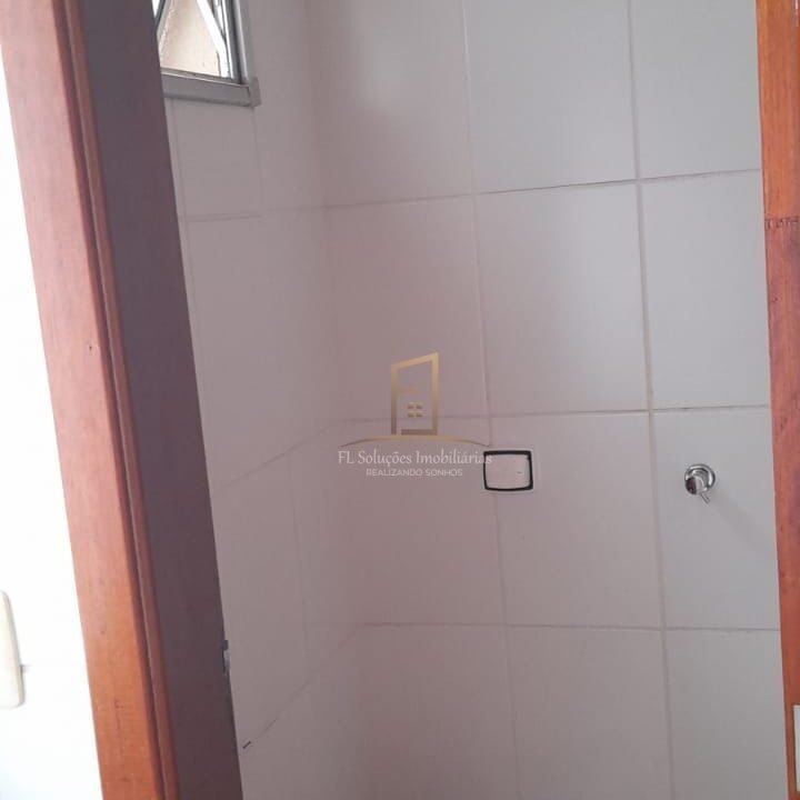 b9e73919-75d6-4085-a0d9-0079c4c0f2cf