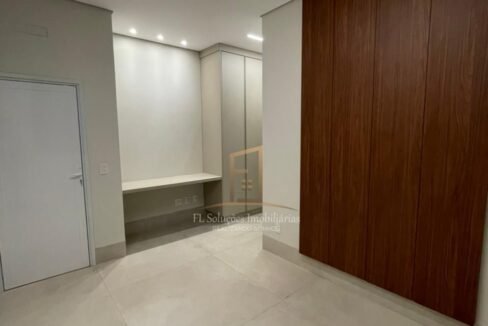 c70c9891-ad50-4d2c-8693-11b141ae4bce