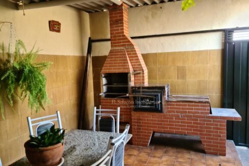 d8709176-ea7b-403c-b1f2-0ccc4b42f5a8