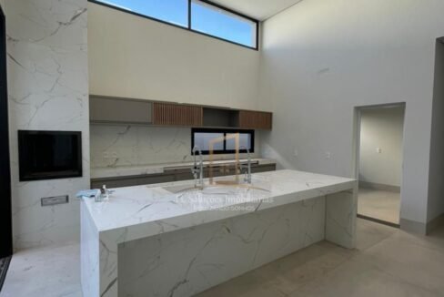 ddb23787-2f18-48dc-bb2b-76633e160925