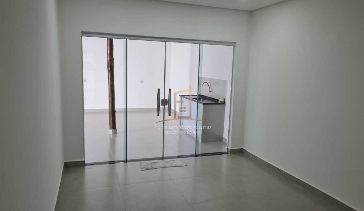 ffe01021-2362-4d1b-9f63-5fb0148de2a4