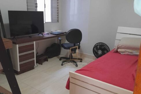 85979063-53a3-43db-9a0b-92ca250a2237