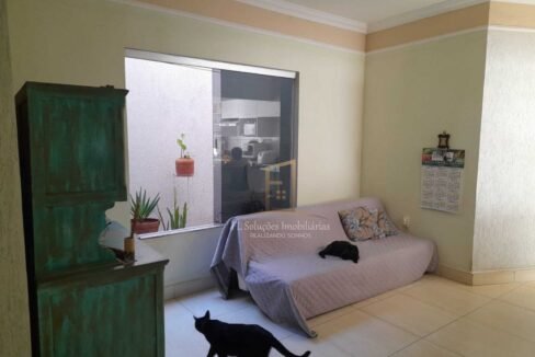 e223265d-3cb7-4448-bf05-c5415a85a00a