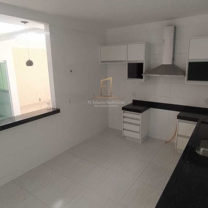 fc4bb3ea-19de-40dc-acf3-7c7827b8c020