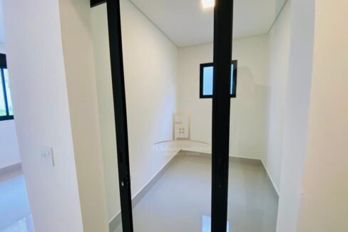 1d678372-a744-4788-afc0-feb15332e261