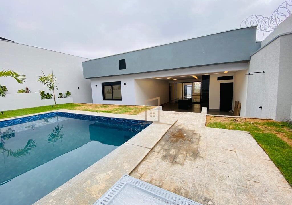 26327522-ed5b-4937-b2b1-8d958d455adc