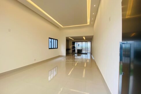 2b0beb16-7b95-4855-9b3c-9f8a63c0184c