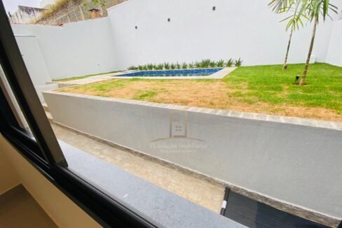 77c2e7d3-33ff-4394-8c0a-cbf1e29a121e