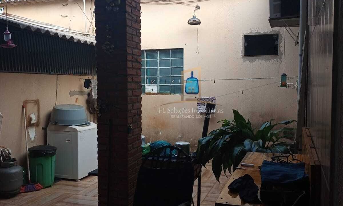 4015cb08-f3e2-48c2-ae0f-44e56f89a63a