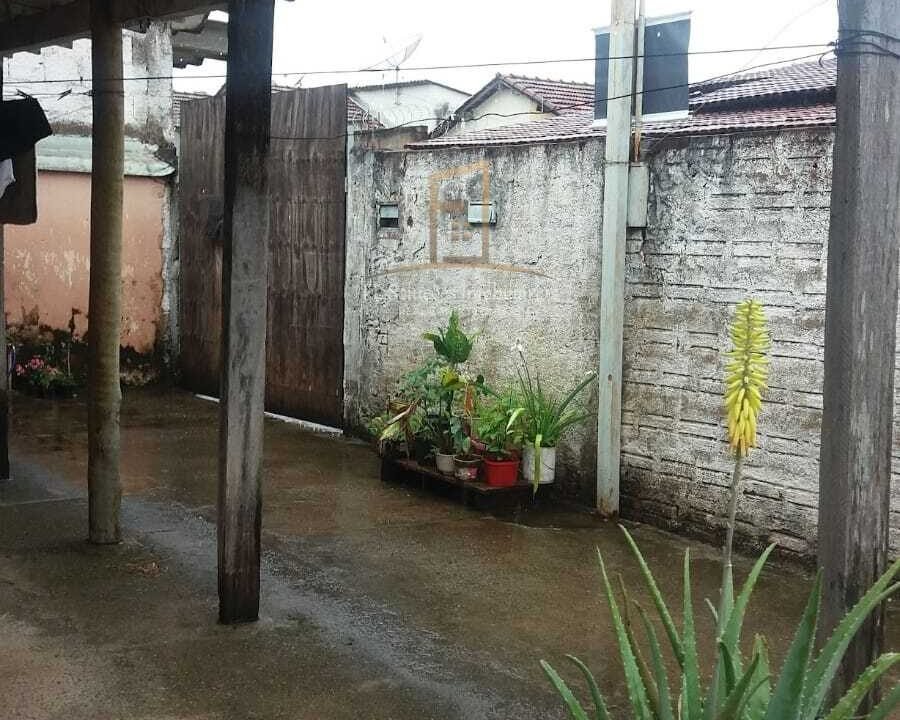 f18e70b2-f017-4ab0-92ae-6eb90575d1f1