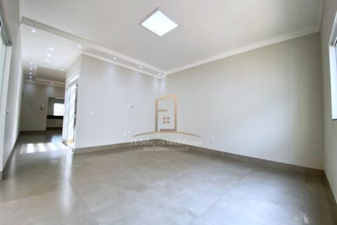 328ce588-0ed9-412f-80cd-60da67e25038