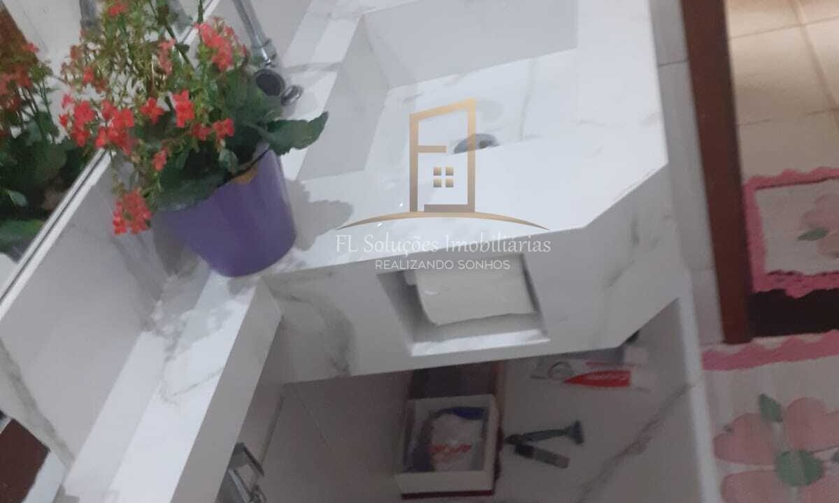 5708d85f-9a10-43b2-a245-f316b11efae5