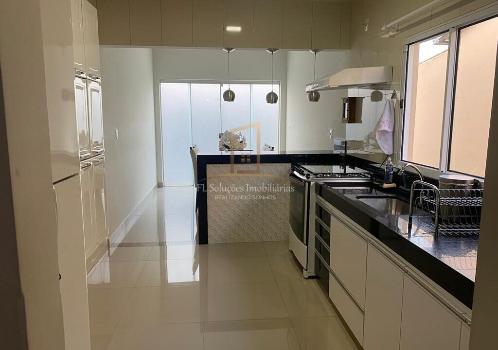 90ff8030-29ef-4103-ba28-ae6b20c02119