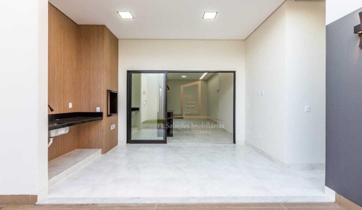 a5b20fae-4e39-47f1-a2e6-dc2bce583302