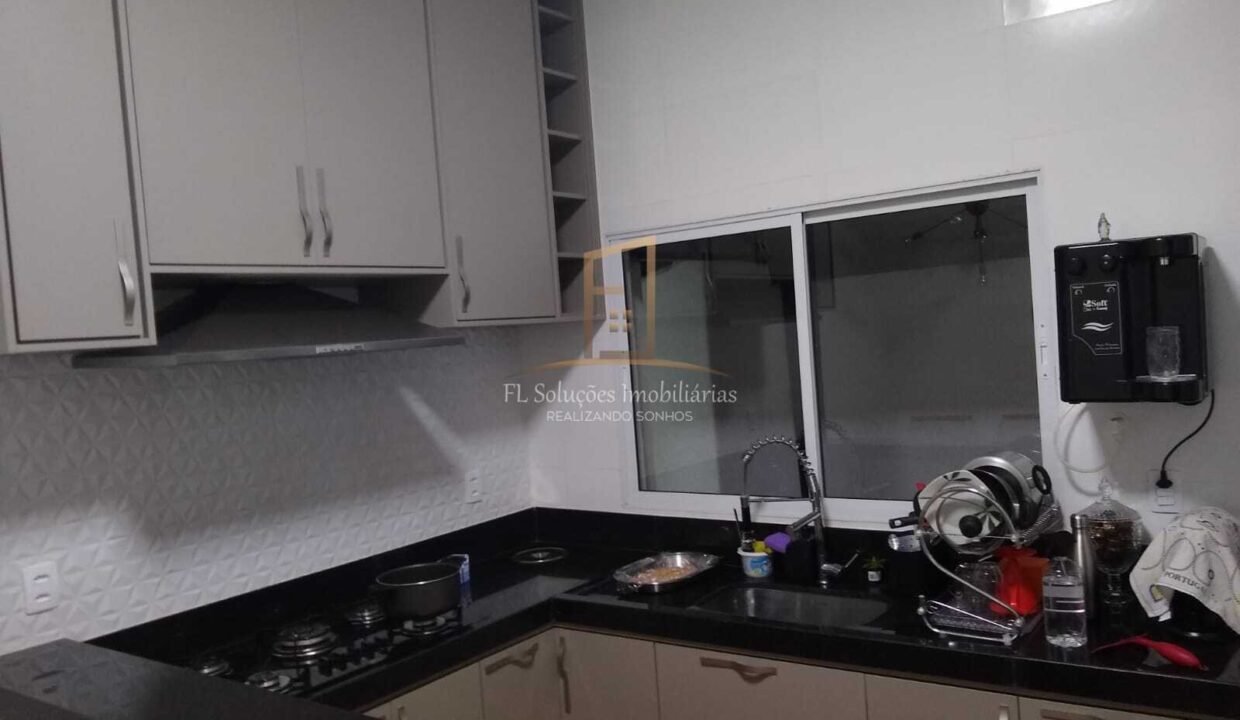 a6a0c013-2c2f-418f-8a4c-b0c1b2b88e9d