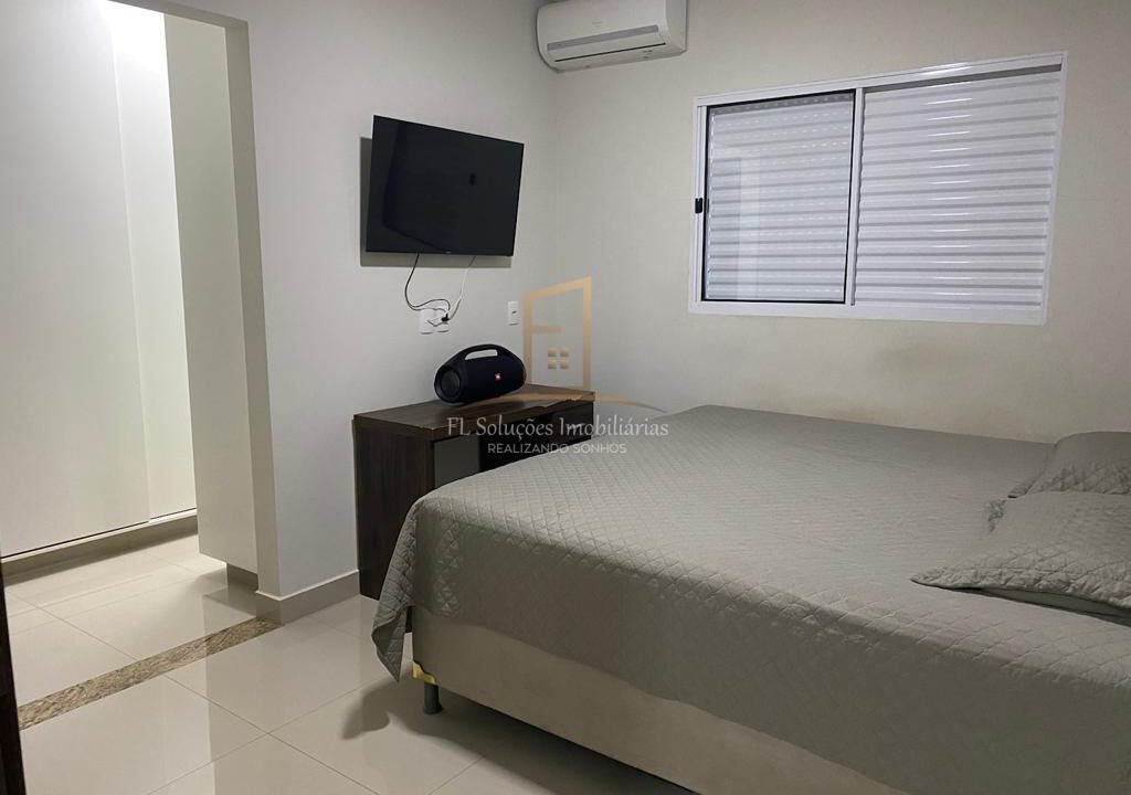 b8db85e5-555f-4131-8b14-cf423f3604de