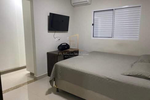 b8db85e5-555f-4131-8b14-cf423f3604de