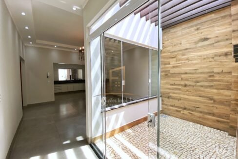 dc44e2f8-c7ea-4b0f-b8ce-2e430809195c