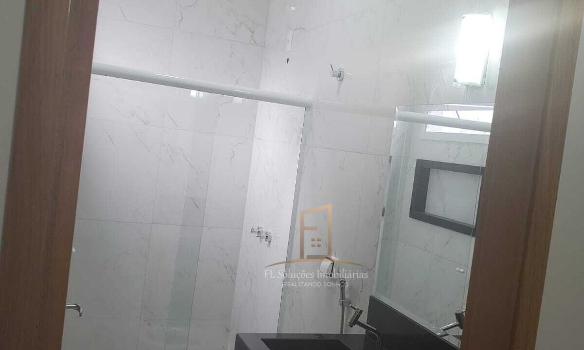 e2ac8e02-7996-4d68-b3f2-0ad69832435a