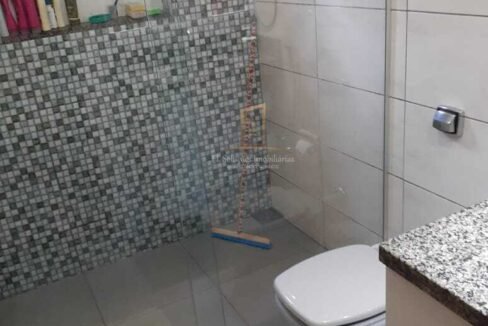 6f8cfbe5-b335-4e46-ab08-6e8c5fbfd271